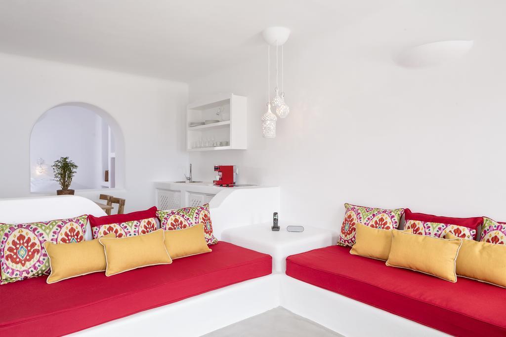 Skyfall Suites - Adults Only Pýrgos Eksteriør billede