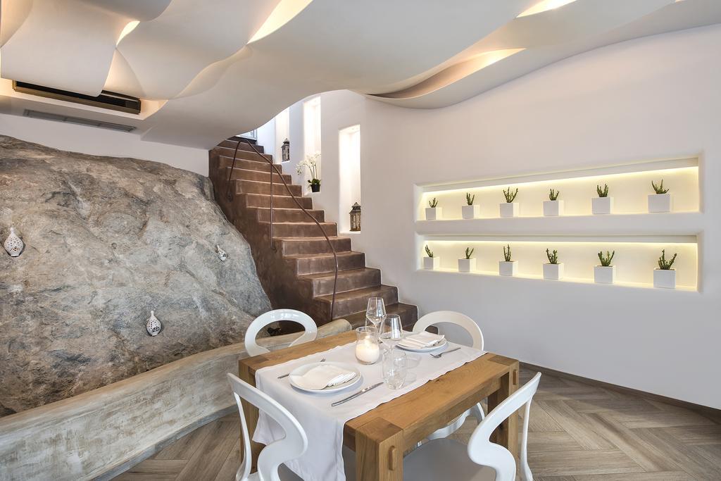 Skyfall Suites - Adults Only Pýrgos Eksteriør billede